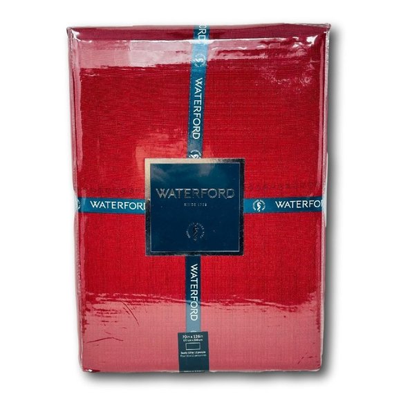 Waterford Tablecloth Red Holiday Christmas 70" x 126" Oblong - Picture 2 of 2